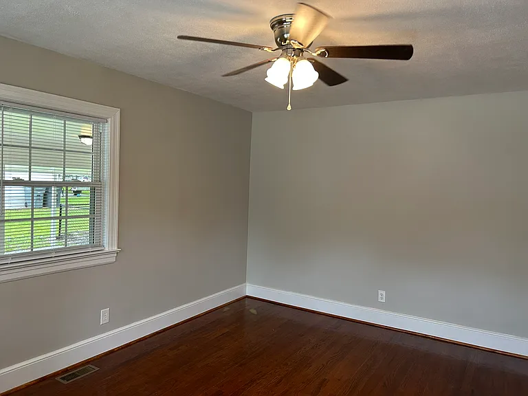 204 Church View Dr — Photo 20