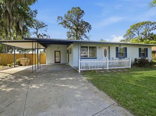 14338 Lake Junietta Dr, Tavares, FL 32778