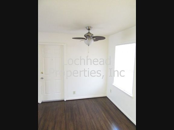 4th image of 2421 Blaydon Dr