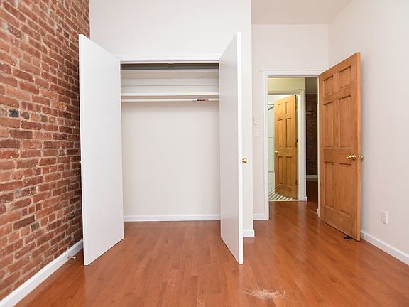 5th image of 212 E 122nd St #2H