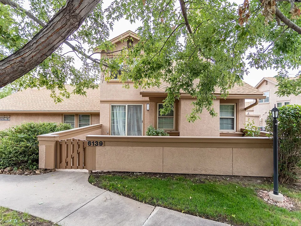 6139 Little Pine Cir