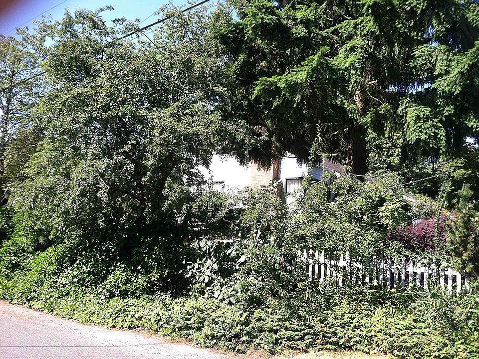 2nd image of 10327 23rd Ave NE