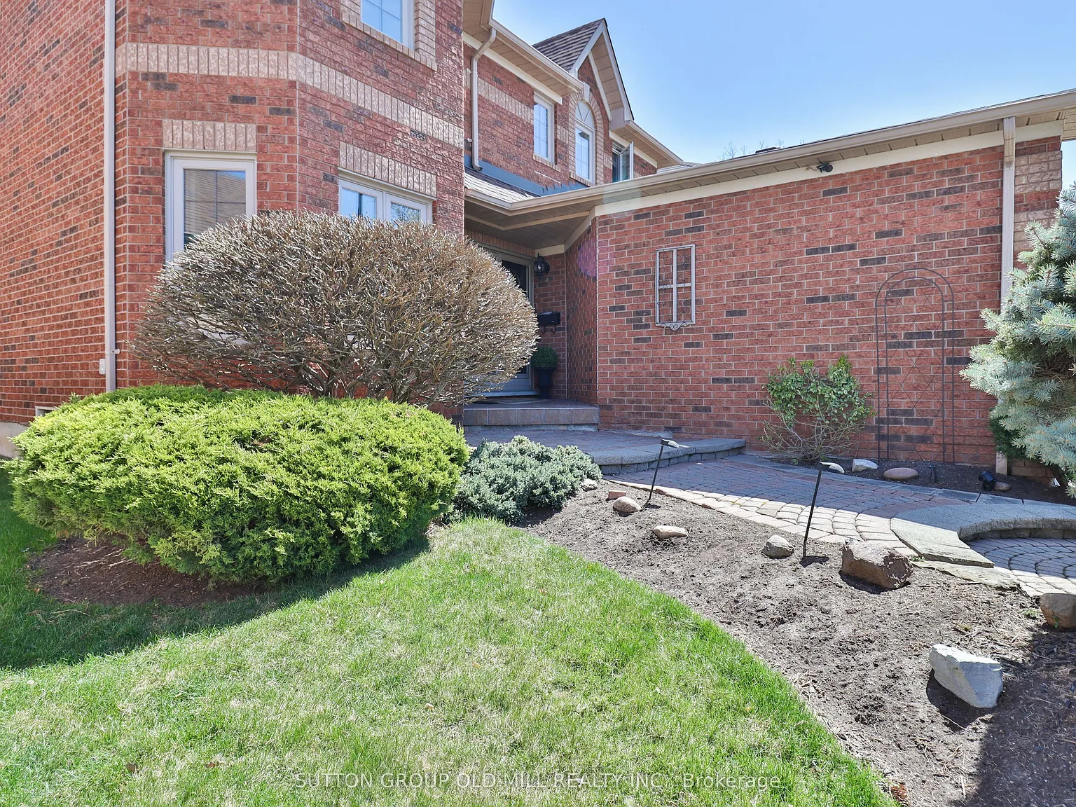 4 bed, $7,500 — Photo 2