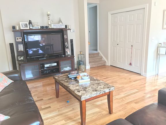 Living room 2
