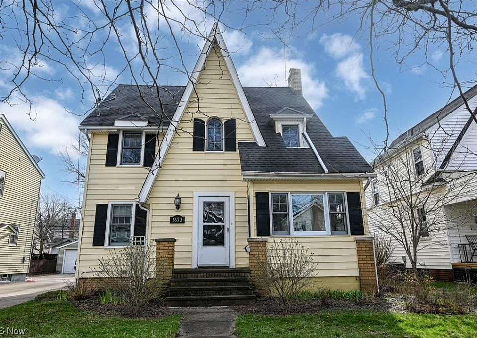 1st image of 1673 Greenlawn Ave