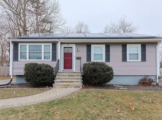 15 Noyes St, Avon, MA 02322