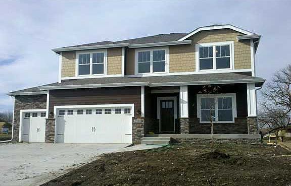 2nd image of 3880 Rose Glen Cir