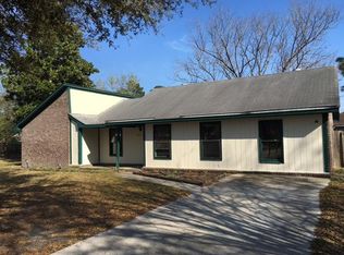 212 Buckskin Dr, Summerville, SC 29486