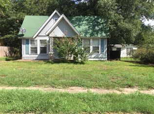 2221 Cleveland St, Paris, TX 75460
