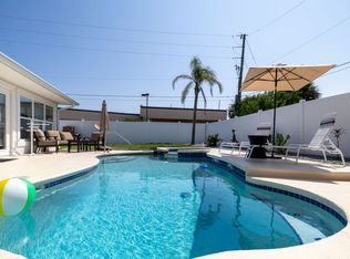 813 E 6th Ave, New Smyrna Beach, FL 32169
