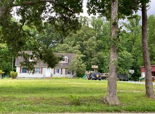 2412 Holland Cliffs Rd, Huntingtown, MD 20639