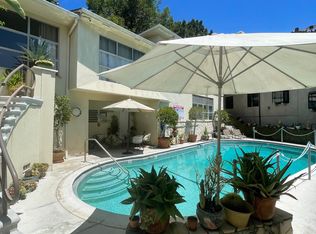 11361 Ovada Pl APT 2, Los Angeles, CA 90049
