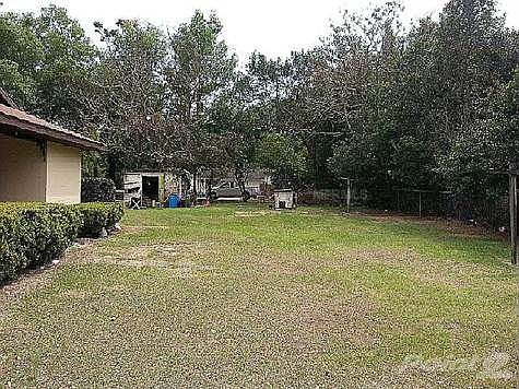 2nd image of 38252 Mosstown Rd