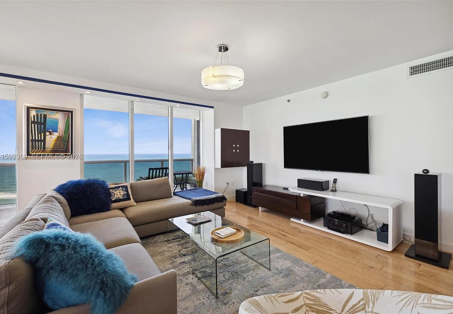 Beach Club Three Condo — Photo 3