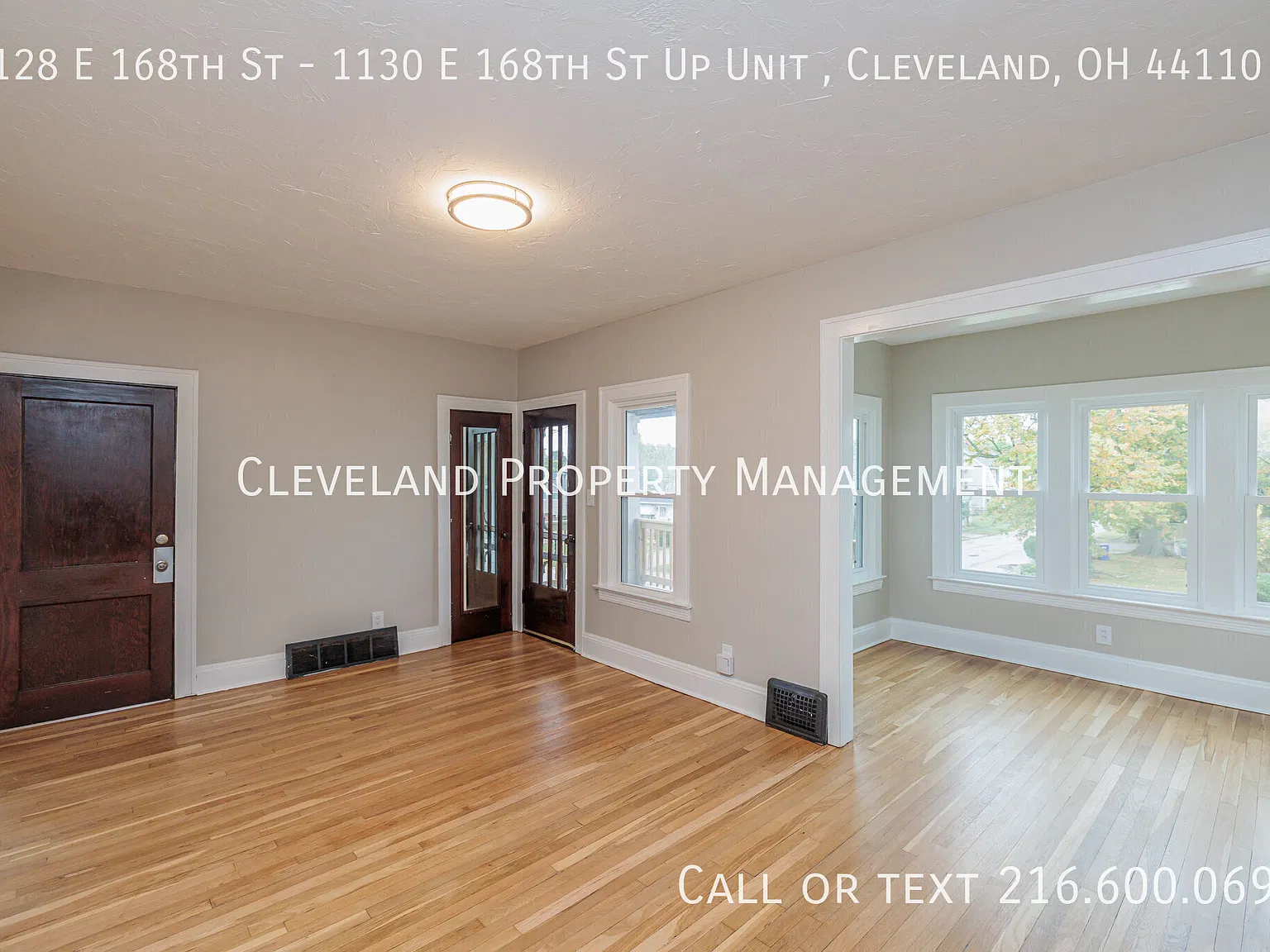 Renovated 2-Bedroom Upper Unit in North Collinwood! — Photo 4
