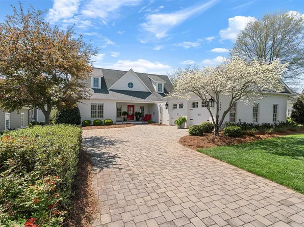 1565 Drakes Ridge Ln, Bowling Green, KY 42103