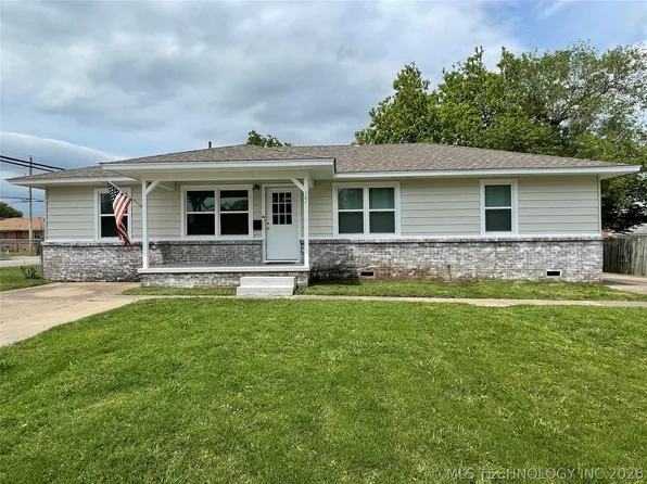 101 E 7th St, Owasso, OK 74055