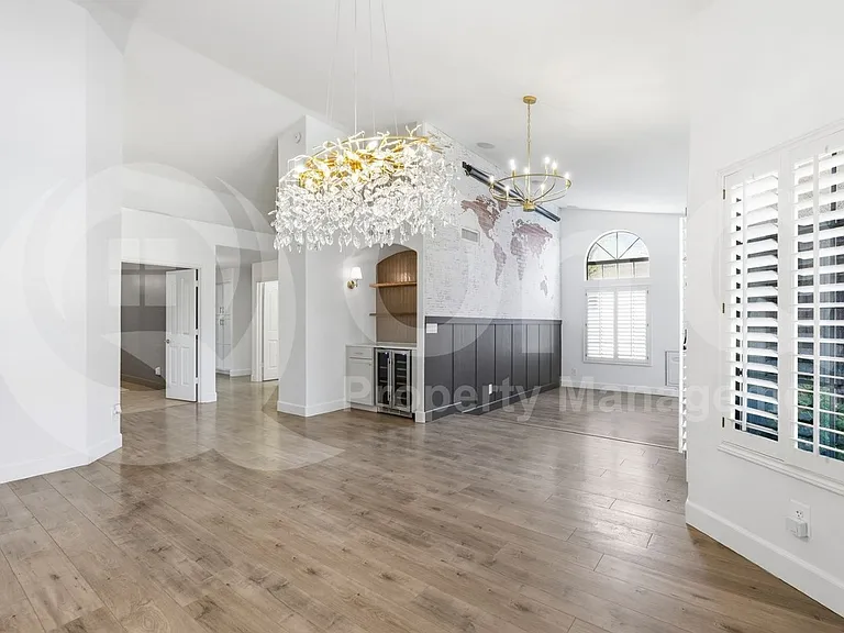 401 S Tiago Dr — Photo 23