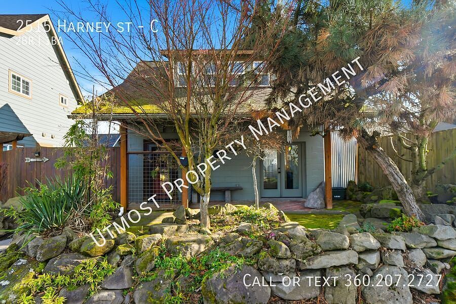 1st image of 2515 Harney St #C