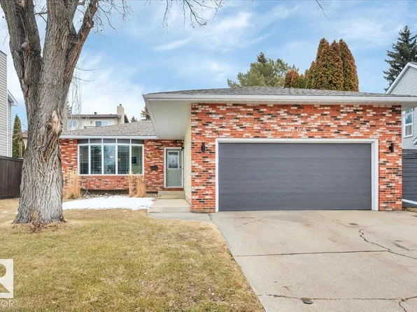 705 Riddell St NW, Edmonton, AB T6R 1A8