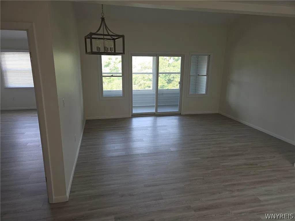 1 bed, 1.0 bath, 9101 sqft, $1,500 — Photo 3