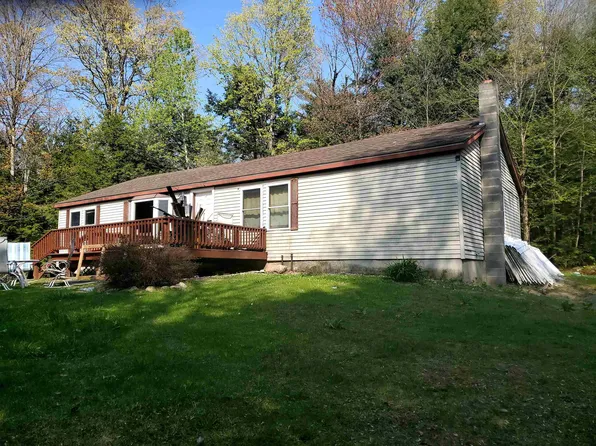 307 Maple Street, Newport, NH 03773
