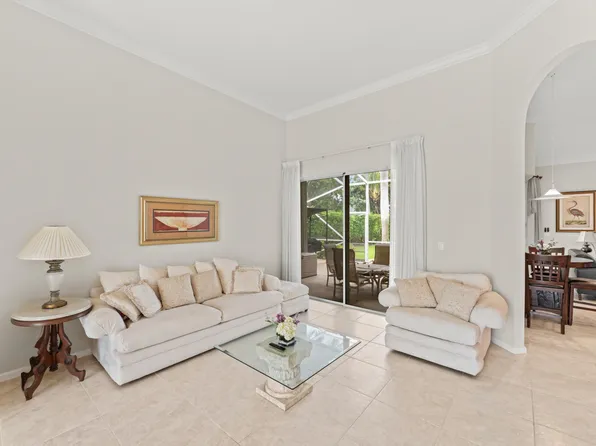 2156 Greenview Cove Drive, Wellington, FL 33414