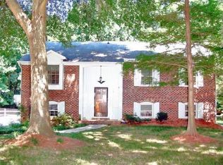 811 Odell Ct, Matthews, NC 28105