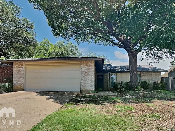 703 Marlow Pl, Arlington, TX 76014