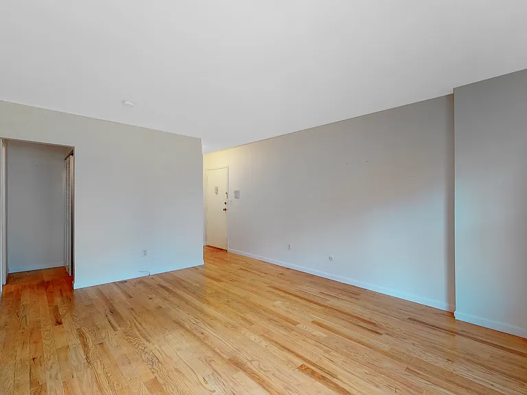450 River Rd #C — Photo 6