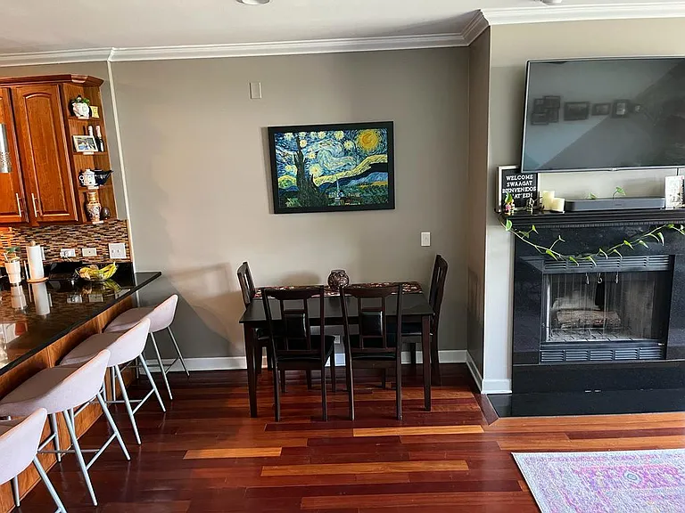 1345 N Ashland Ave #2S — Photo 5