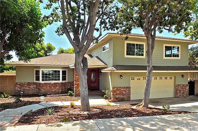 1st image of 14058 La Cuarta St