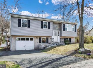 744 Tamarack Trl, Reading, PA 19607