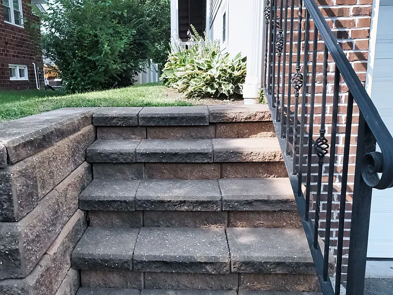38 Centre St — Photo 20