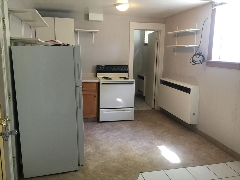 1st image of 408 10th St S APT 07