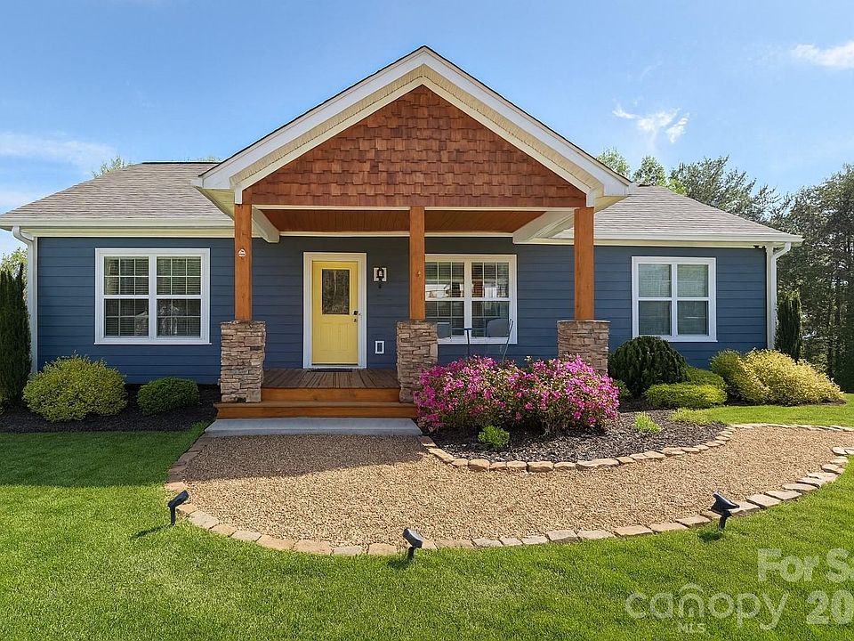 1st image of 105 Bluebell Ridge Ln