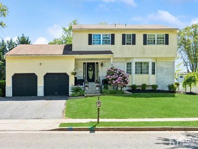 191 N Brook Dr, Milltown, NJ, 08850