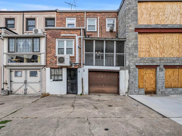 67-56 Exeter Street image 17 of 25