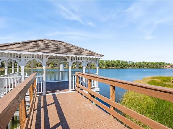 1672 Tarpon Bay DR S #102, NAPLES, FL 34119