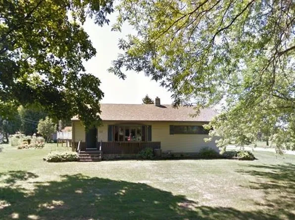 822 Pulley Dr, Madison, WI 53714