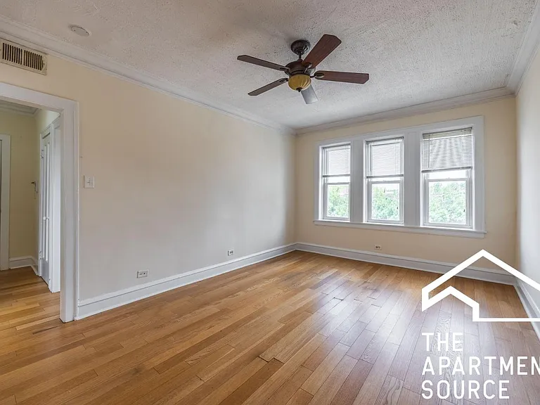 3535 W Fullerton Ave #3 — Photo 7