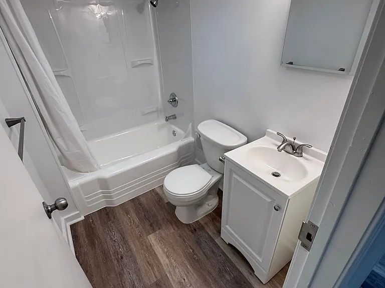 1827 California Ave — Photo 20