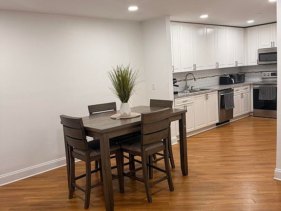 4th image of 1701 BAYBERRY Drive #1701