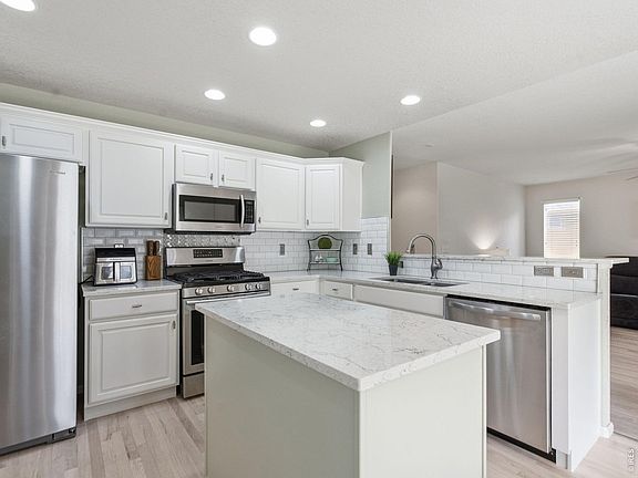 5th image of 12651 James Cir