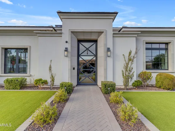 2742 W MONTEREY Place, Chandler, AZ 85224