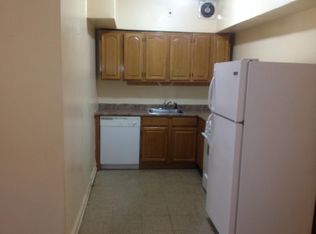 908 E 56th St #1, Brooklyn, NY 11234