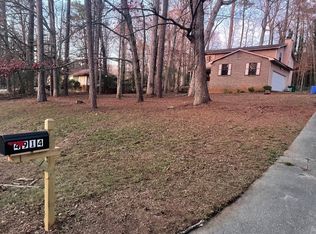 4914 Wolverton Dr, Lithonia, GA 30038