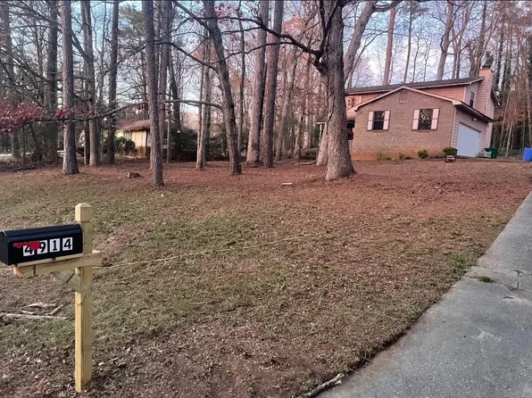 4914 Wolverton Dr, Lithonia, GA 30038