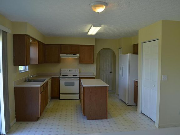 5th image of 1825 Milridge Ct