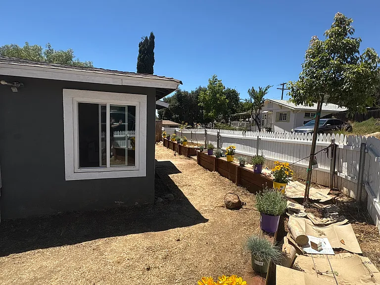1222 Willowside Ter — Photo 4